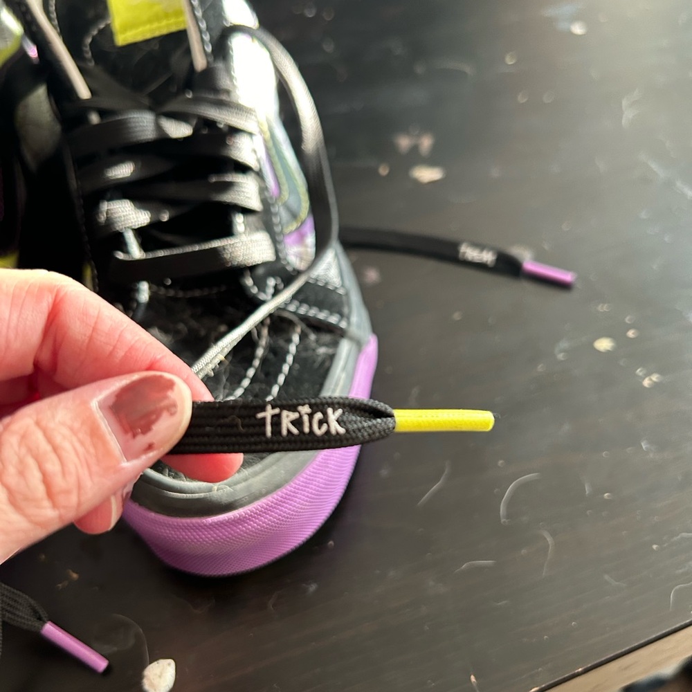 Halloween vans sk8 hi